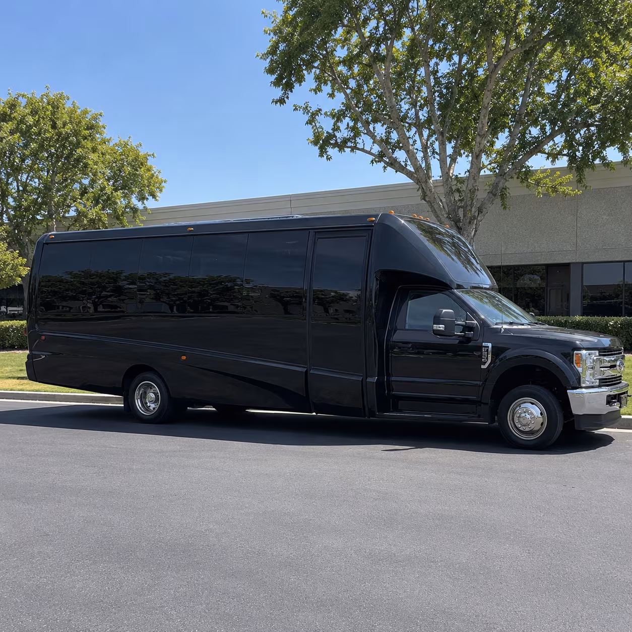Bridgeport Birthday, Sweet 16, & Quinceañera Transportation party bus exterior