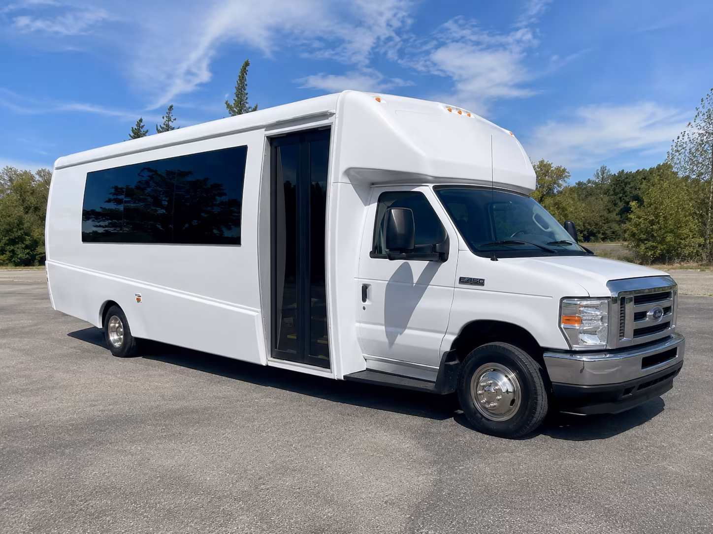 Bridgeport Prom & Homecoming Transportation group transportation