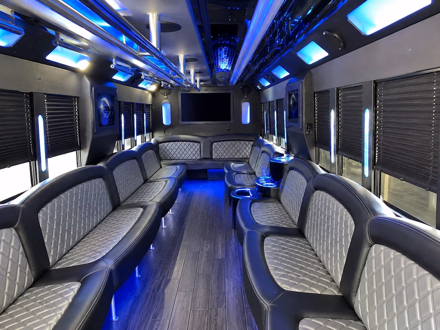 New Haven Birthday, Sweet 16, & Quinceañera Party Bus Rentals