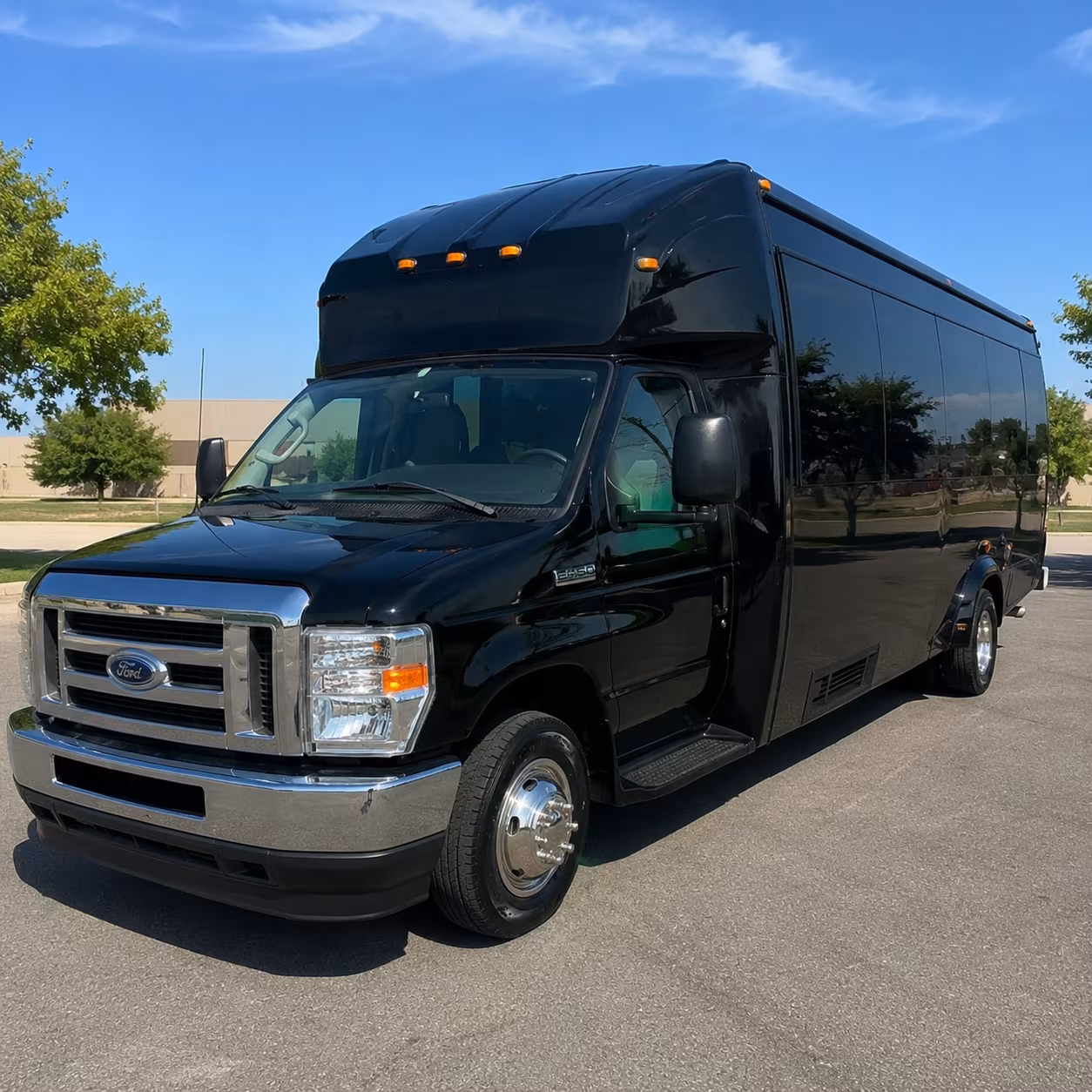 New Haven Winery Tour & Pub Crawl Transportation