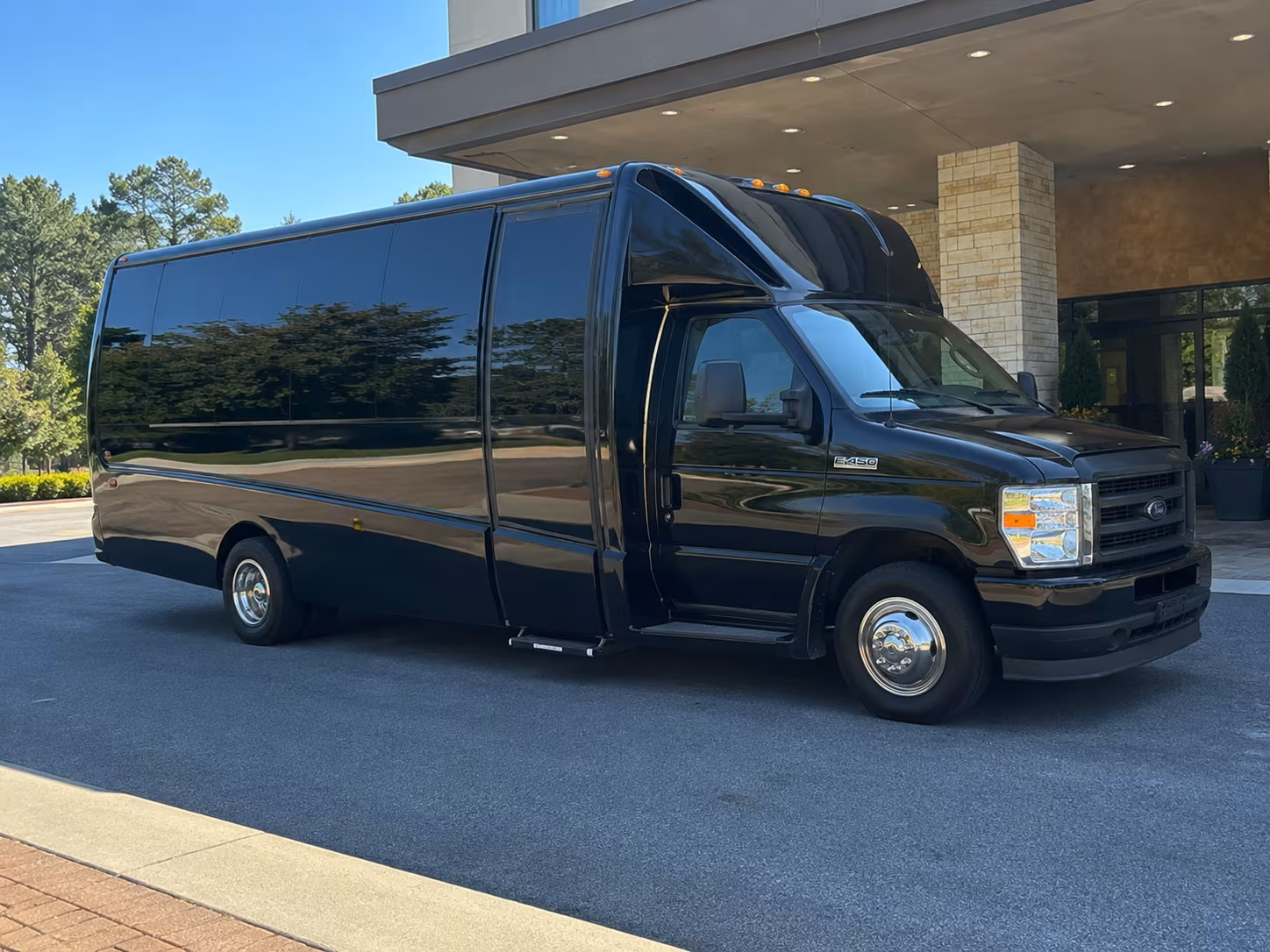Norwalk Concert Transportation & Shuttles