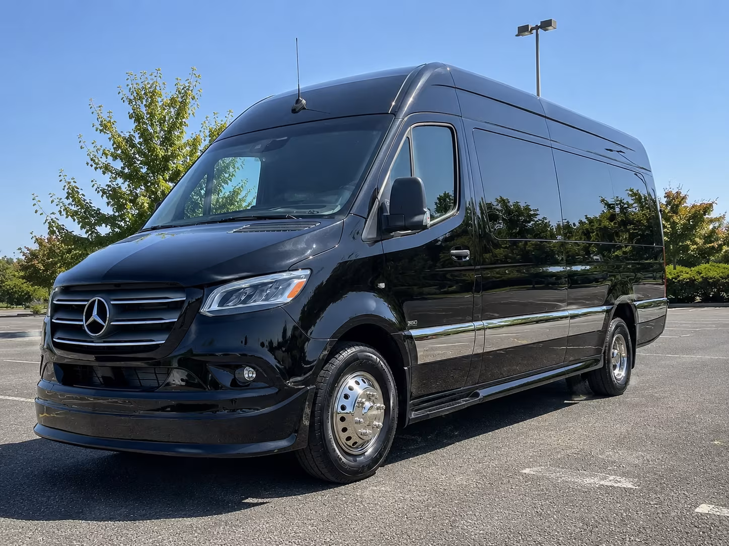 14 Passenger Sprinter Limo Exterior