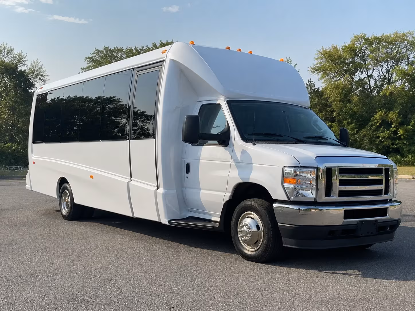 Bridgeport Winery Tour & Pub Crawl Transportation