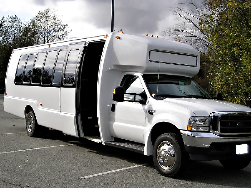 Bridgeport 22 Passenger Party Bus